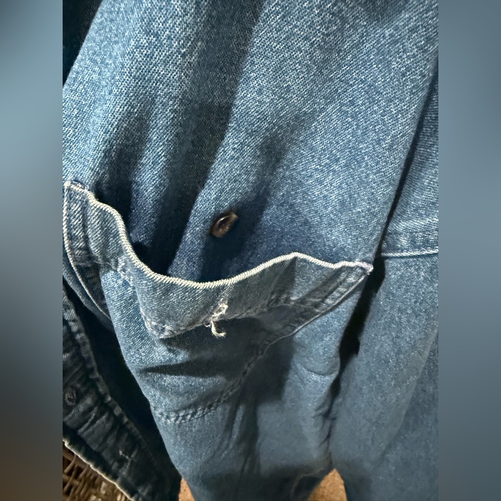 Basic Editions Blue Denim Jacket with Patterned Lining - Picture 4 of 6
